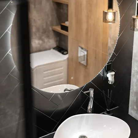 アパート Wiselka